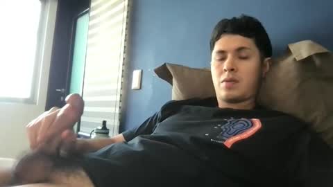 alex20mndz online show from March 22, 8:03 pm