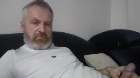 Snapshot of alex80581 chatting on October 25, 3:14 pm Alexey online show from October 25, 3:14 pm