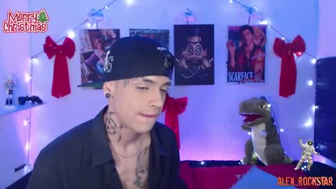    online show from December 5, 8:23 pm