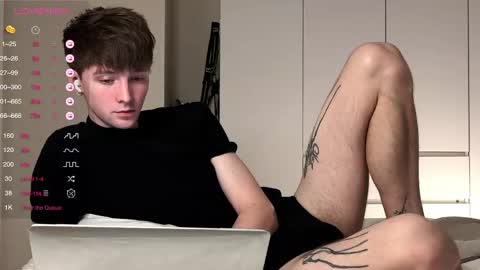 alex_schafer online show from March 20, 6:12 pm