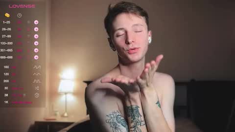 alex_schafer online show from November 5, 6:32 pm