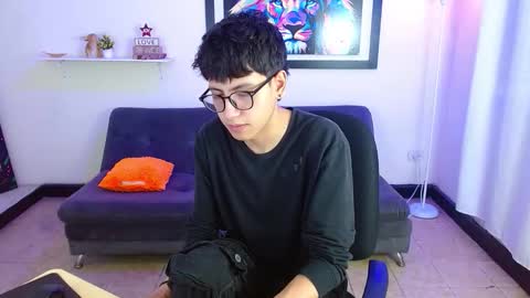 alex online show from March 13, 2:03 pm