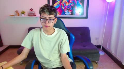 alex online show from May 28, 1:53 pm