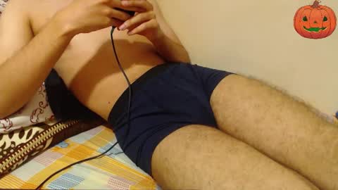 Snapshot of alexdelarge323 chatting on October 4, 7:40 pm Alex online show from October 4, 7:40 pm