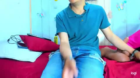 Alex online show from December 2, 2:47 am