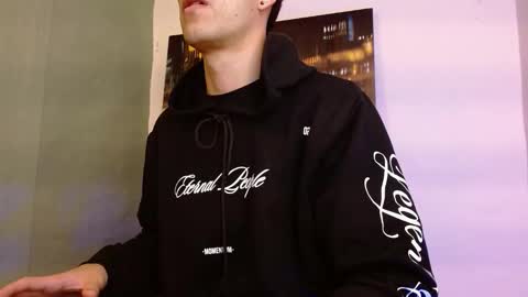 alexgiraldo__ online show from March 29, 10:26 am