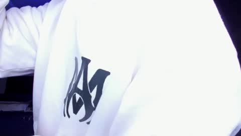 Snapshot of alexgiraldo__ chatting on October 18, 6:35 pm alexgiraldo__ online show from October 18, 6:35 pm