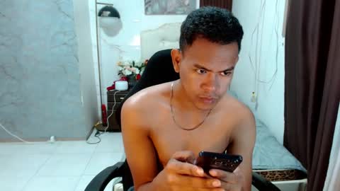 alexgrayanx online show from November 11, 6:57 pm