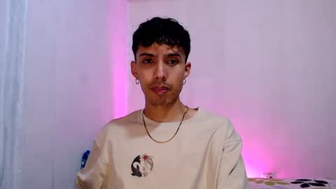 Alexis online show from July 17, 1:18 pm