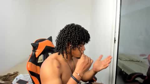 ALEXJ BLACK online show from March 13, 1:52 pm