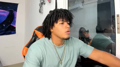 Snapshot of alexj_black chatting on October 7, 3:27 pm ALEXJ BLACK online show from October 7, 3:27 pm