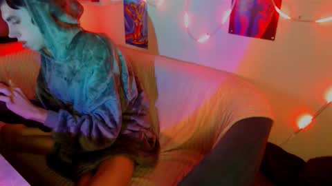 Snapshot of alexnaughty14 chatting on October 19, 10:07 am alexnaughty14 online show from October 19, 10:07 am