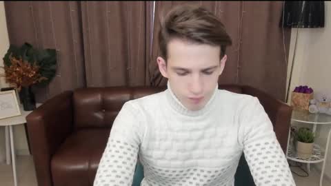 Dennis online show from March 6, 12:30 pm