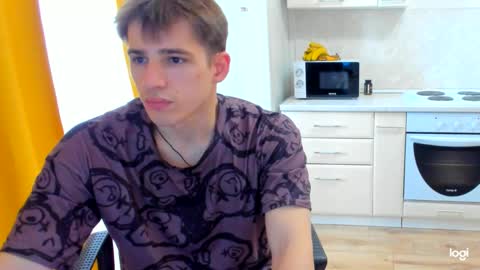 Dennis online show from May 25, 3:45 am
