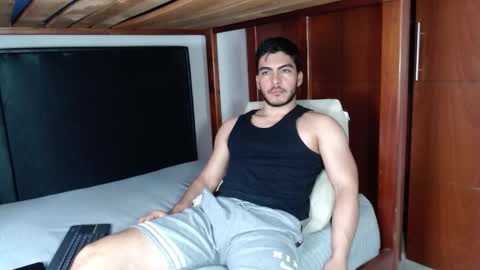 alexsb1998 online show from September 12, 6:41 pm