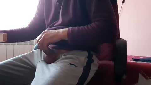 Snapshot of alexstargo chatting on February 20, 3:41 pm alexstargo online show from February 20, 3:41 pm