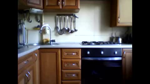 Snapshot of alexstargo chatting on March 6, 3:24 pm alexstargo online show from March 6, 3:24 pm