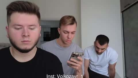 AlexDimaIgor online show from March 27, 8:37 am