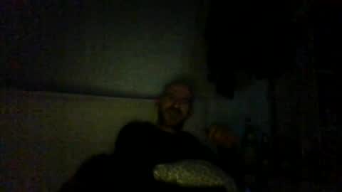 Edgarrrdd1021 online show from April 10, 6:20 am