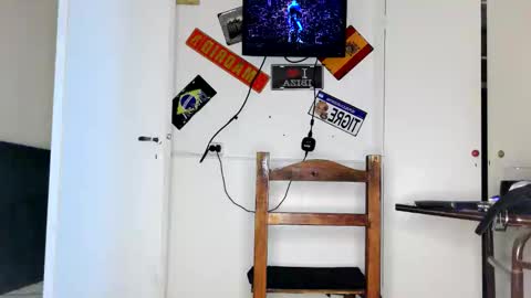 alfredopantuso online show from April 8, 8:14 am