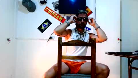 alfredopantuso online show from April 5, 1:14 am