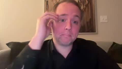 Nick online show from December 14, 10:28 pm