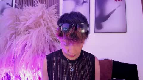 Allen online show from November 18, 2:37 am