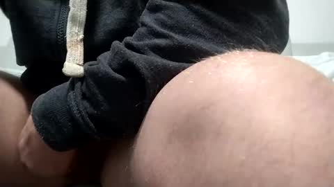 alles594462 online show from December 18, 2:10 am