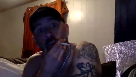 Snapshot of allitrunnin chatting on October 16, 6:32 am allitrunnin online show from October 16, 6:32 am