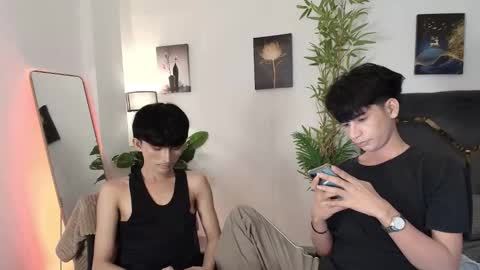 kim and josh online show from March 12, 4:09 am