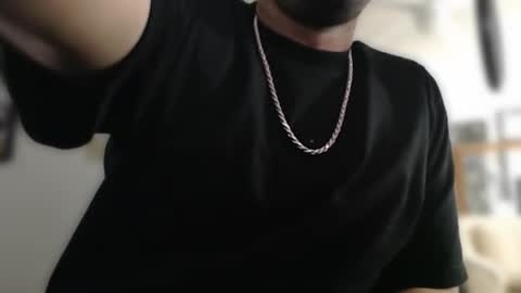 simplyfaded online show from November 28, 11:45 am