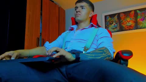 Snapshot of alpha_dominus_ chatting on September 28, 5:16 am alpha_dominus_ online show from September 28, 5:16 am