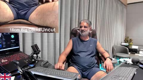 alpha_uk_boss online show from April 15, 7:58 pm