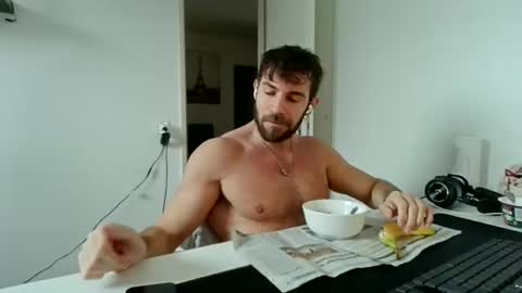 alphah_hunk online show from January 8, 11:26 am