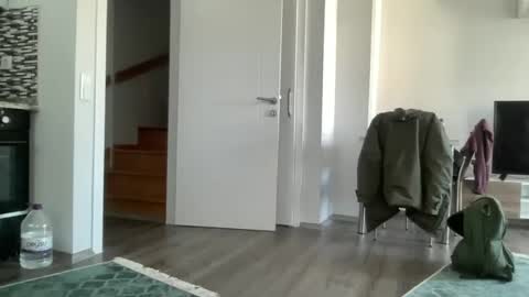 AlphAndre online show from December 14, 7:29 am