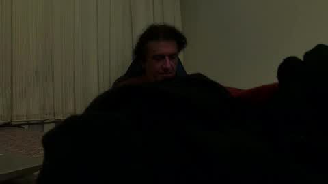 AlphAndre online show from April 15, 7:58 pm