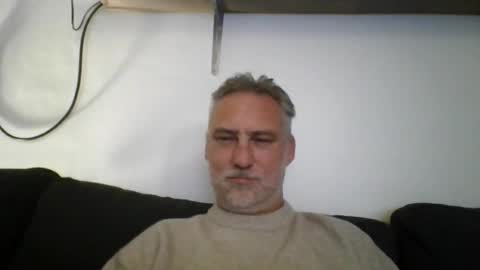 alwinnl online show from November 25, 7:16 pm