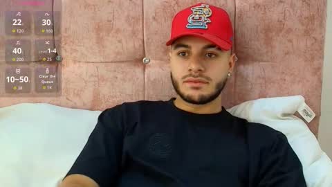 Amadeo Wild online show from October 22, 4:21 pm