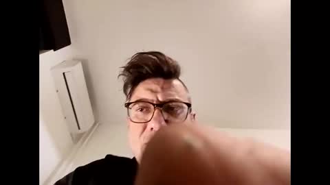 amaras5 online show from April 6, 9:15 pm