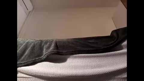 amaras5 online show from April 23, 2:27 am