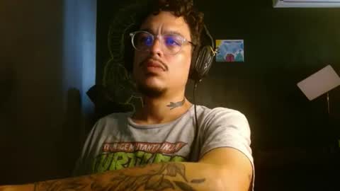 amateurmen33 online show from February 23, 6:53 pm