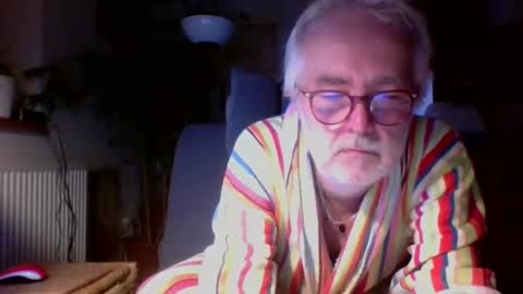 Snapshot of amberr11 chatting on October 18, 10:04 pm Amberr11 online show from October 18, 10:04 pm
