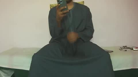 Amir online show from October 21, 3:04 pm