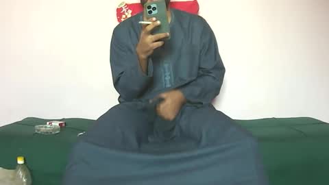 Amir online show from December 2, 9:45 am