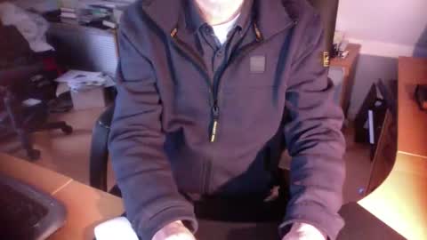 Amor2200 online show from December 12, 8:57 am