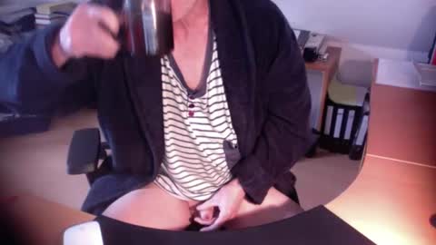 Amor2200 online show from October 4, 9:03 am