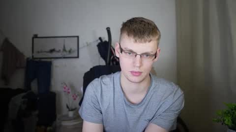 Andrew Amor online show from February 11, 11:54 pm