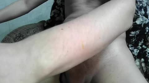 Amster online show from April 1, 8:17 pm