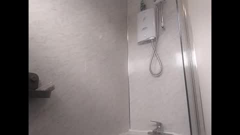 A online show from April 3, 5:32 pm