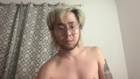 Snapshot of analasian108 chatting on December 3, 12:44 am Anal Asian online show from December 3, 12:44 am